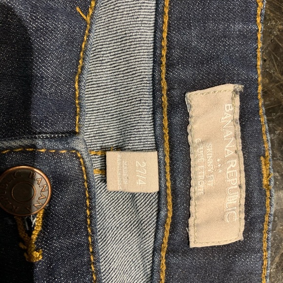 Banana Republic Dark Denim Skinny Jeans - Picture 4 of 4